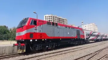 لو مسافر أسوان اليوم.. السكة الحديد تُشغل قطاراً إضافياً بـ 9 عربات مكيفة.. احجز تذكرتك الآن